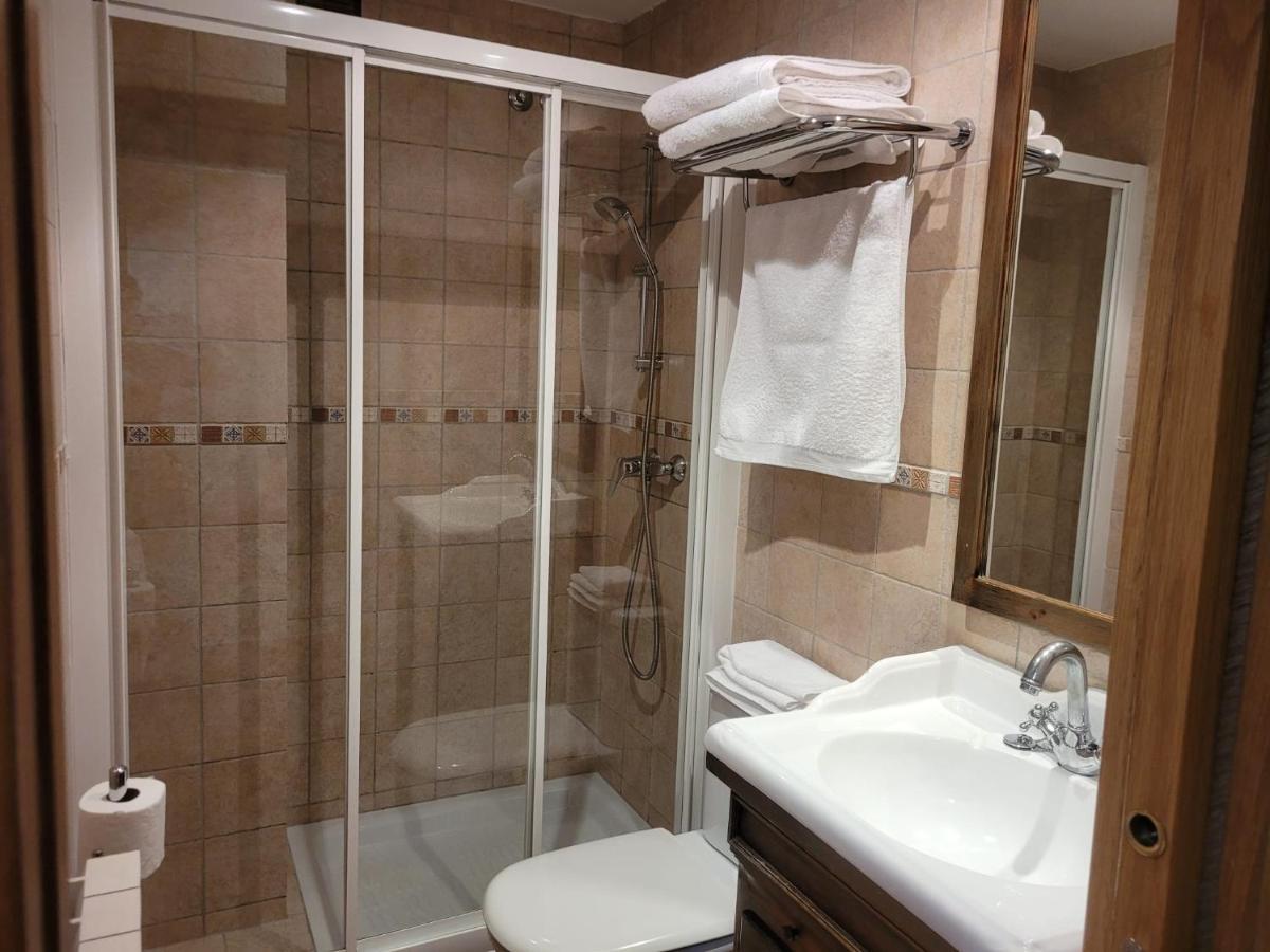 Apartamentos Casa Espanol Брото Екстериор снимка