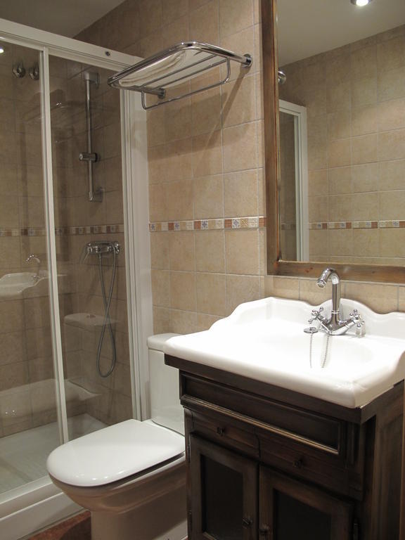 Apartamentos Casa Espanol Брото Екстериор снимка