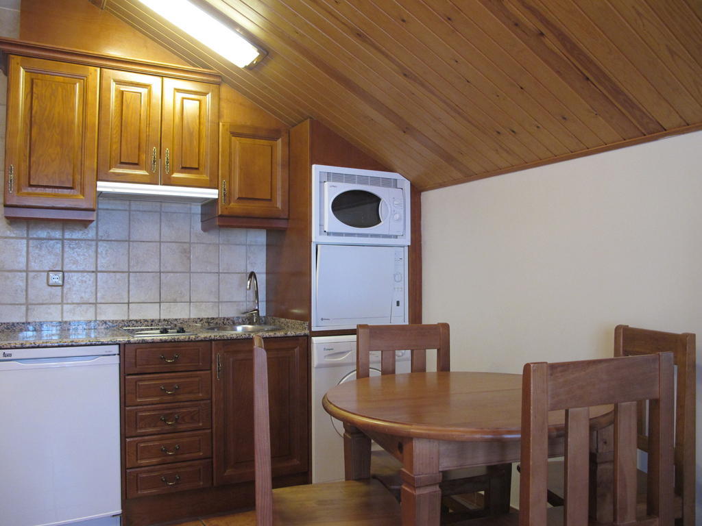Apartamentos Casa Espanol Брото Стая снимка