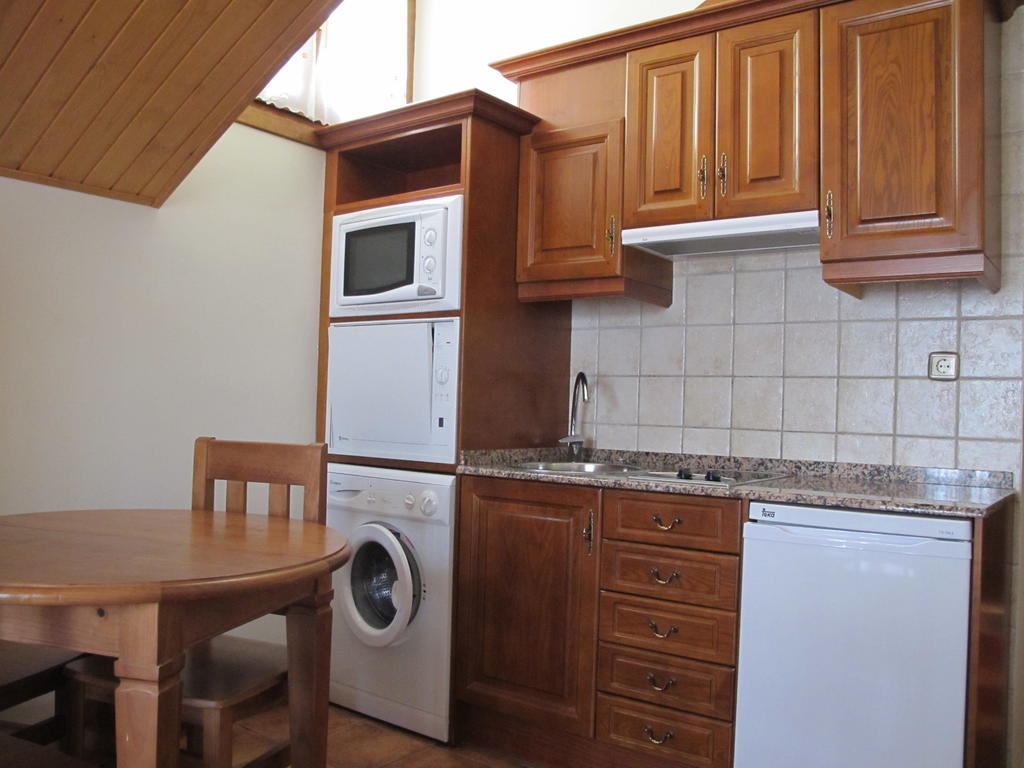 Apartamentos Casa Espanol Брото Екстериор снимка